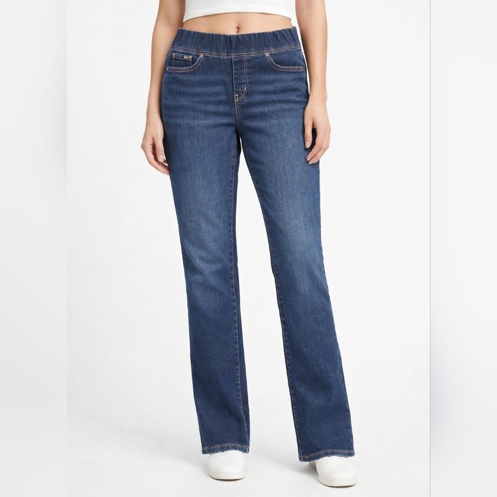 Levi’s Women’s Totally Shaping Pull-On Bootcut Jeans Size 2S Dark Wash